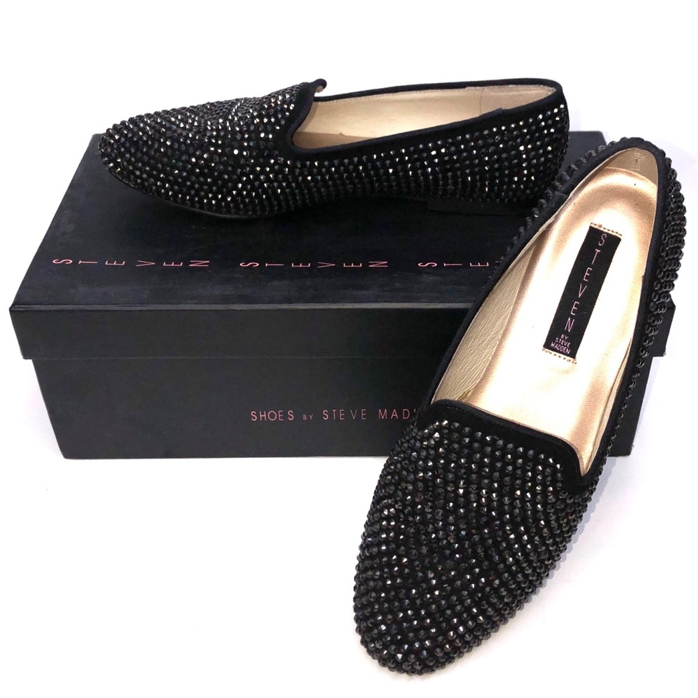 STEVE MADDEN BLACK JEWELED LOAFERS